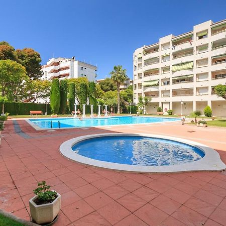 Uhc Marathon Apartments Salou Exterior foto