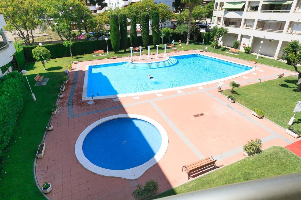 Uhc Marathon Apartments Salou Exterior foto